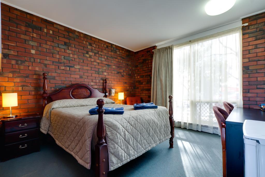 Enfield Motel Adelaide Room photo